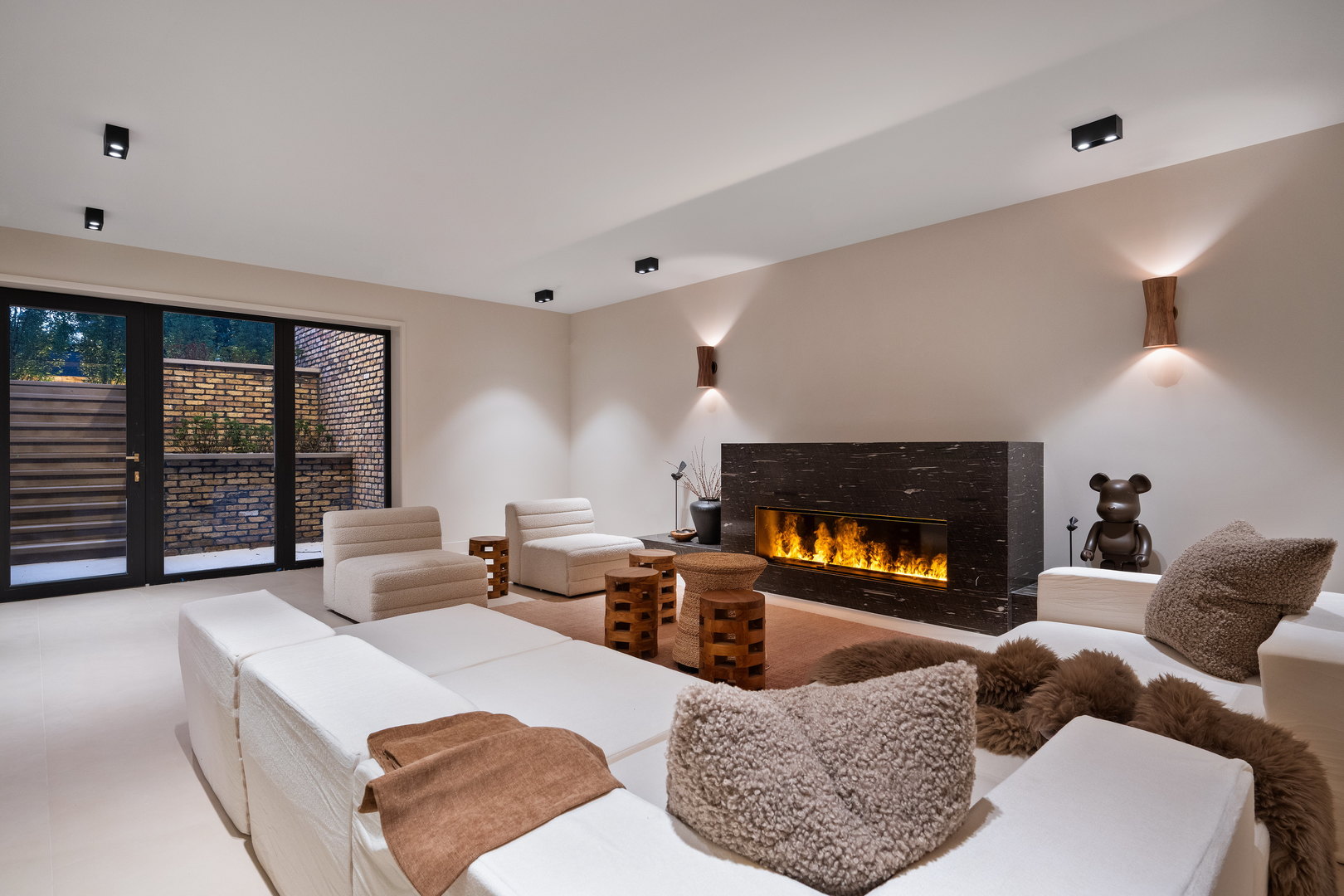 1180 Oak Ridge Drive