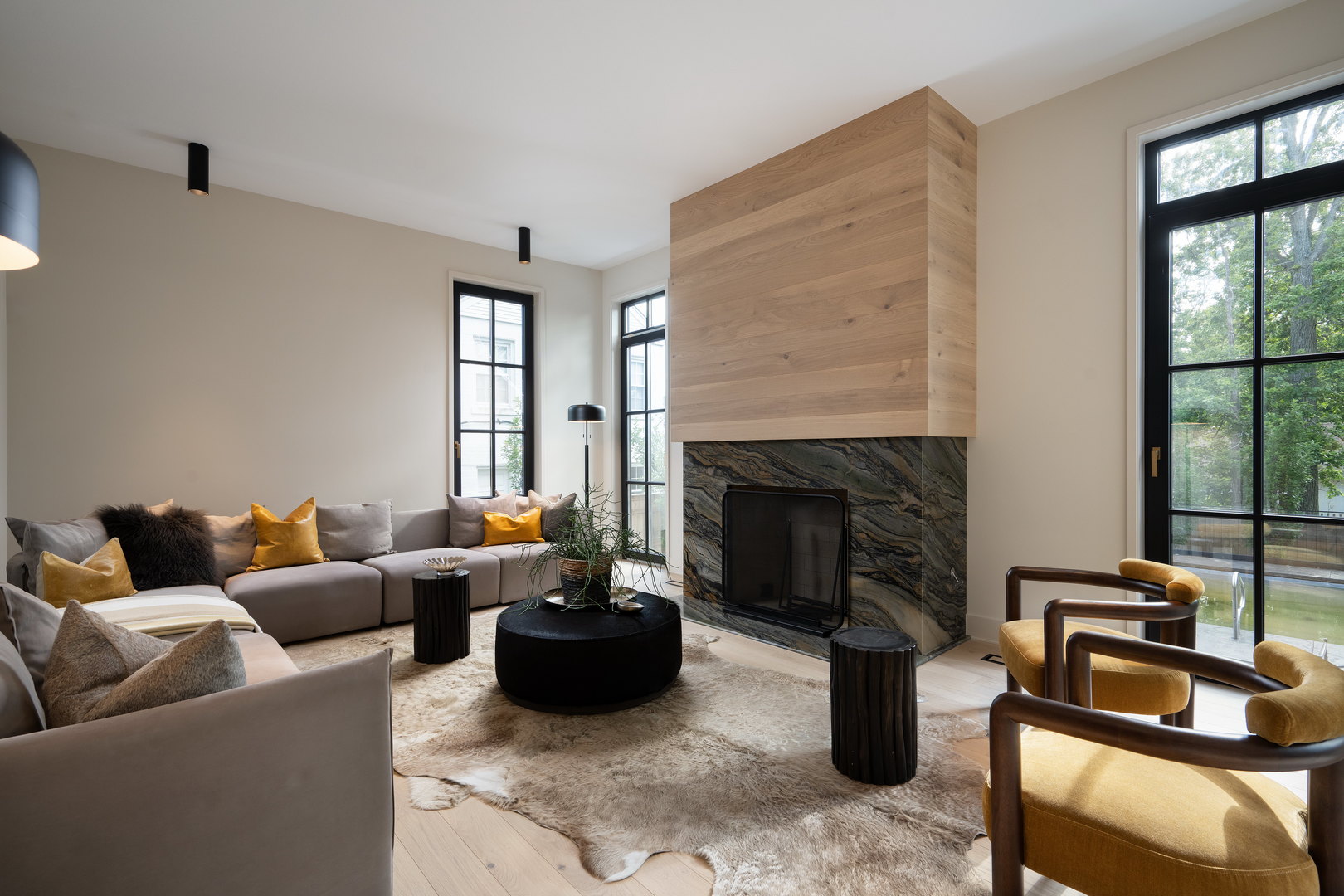 1180 Oak Ridge Drive