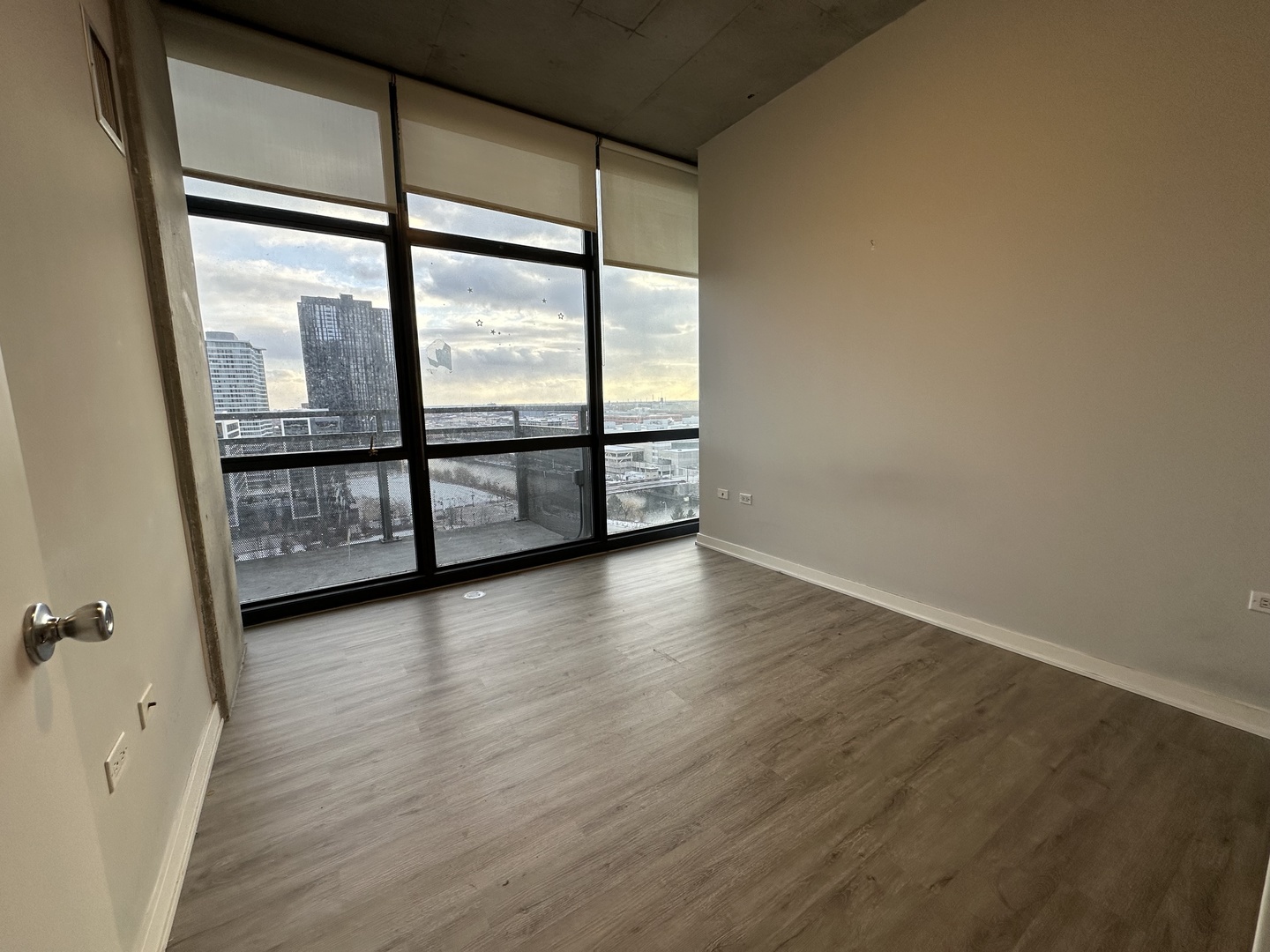 235 W Van Buren Street Unit: 1804