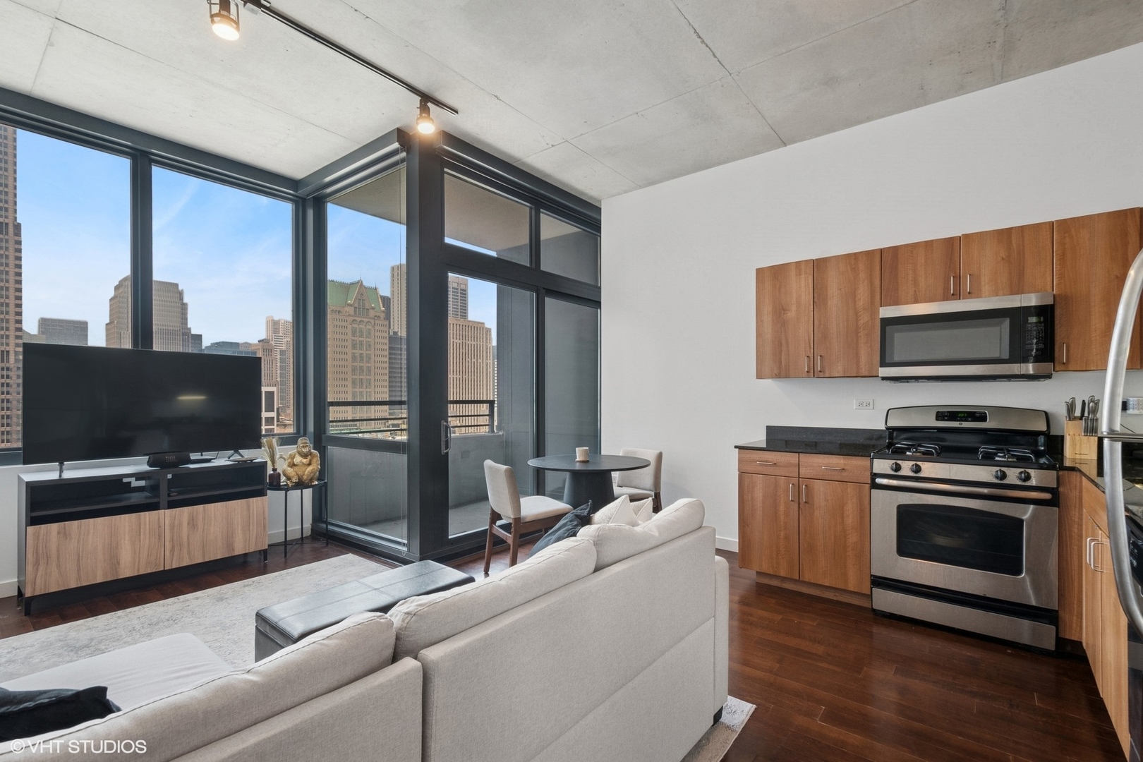 235 W VAN BUREN Street Unit: 3419