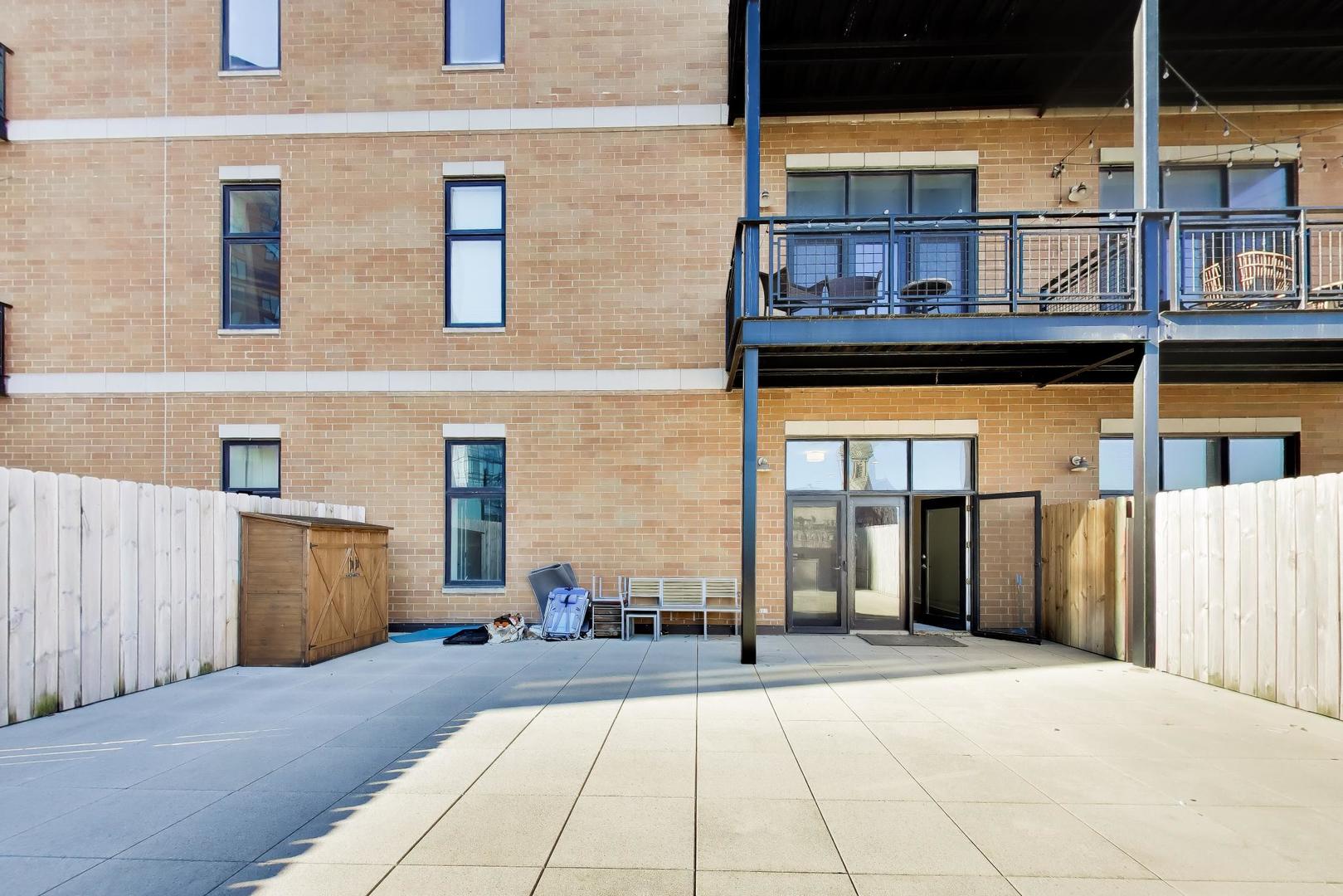 725 N Aberdeen Street Unit: 202