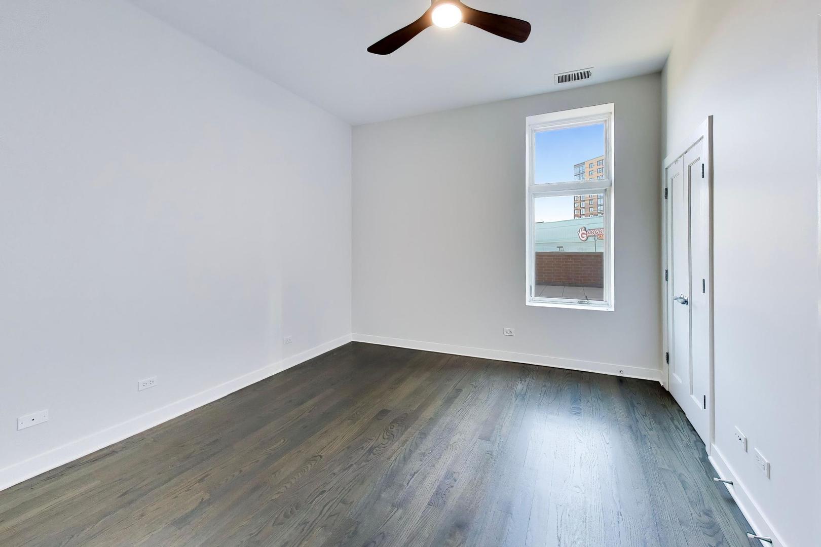 725 N Aberdeen Street Unit: 202