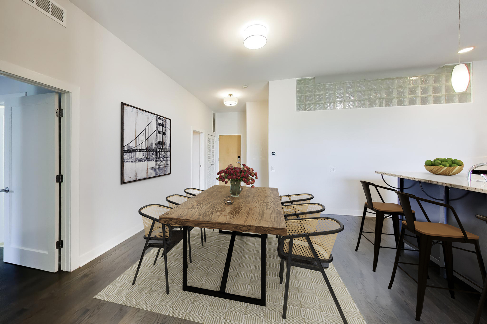 725 N Aberdeen Street Unit: 202