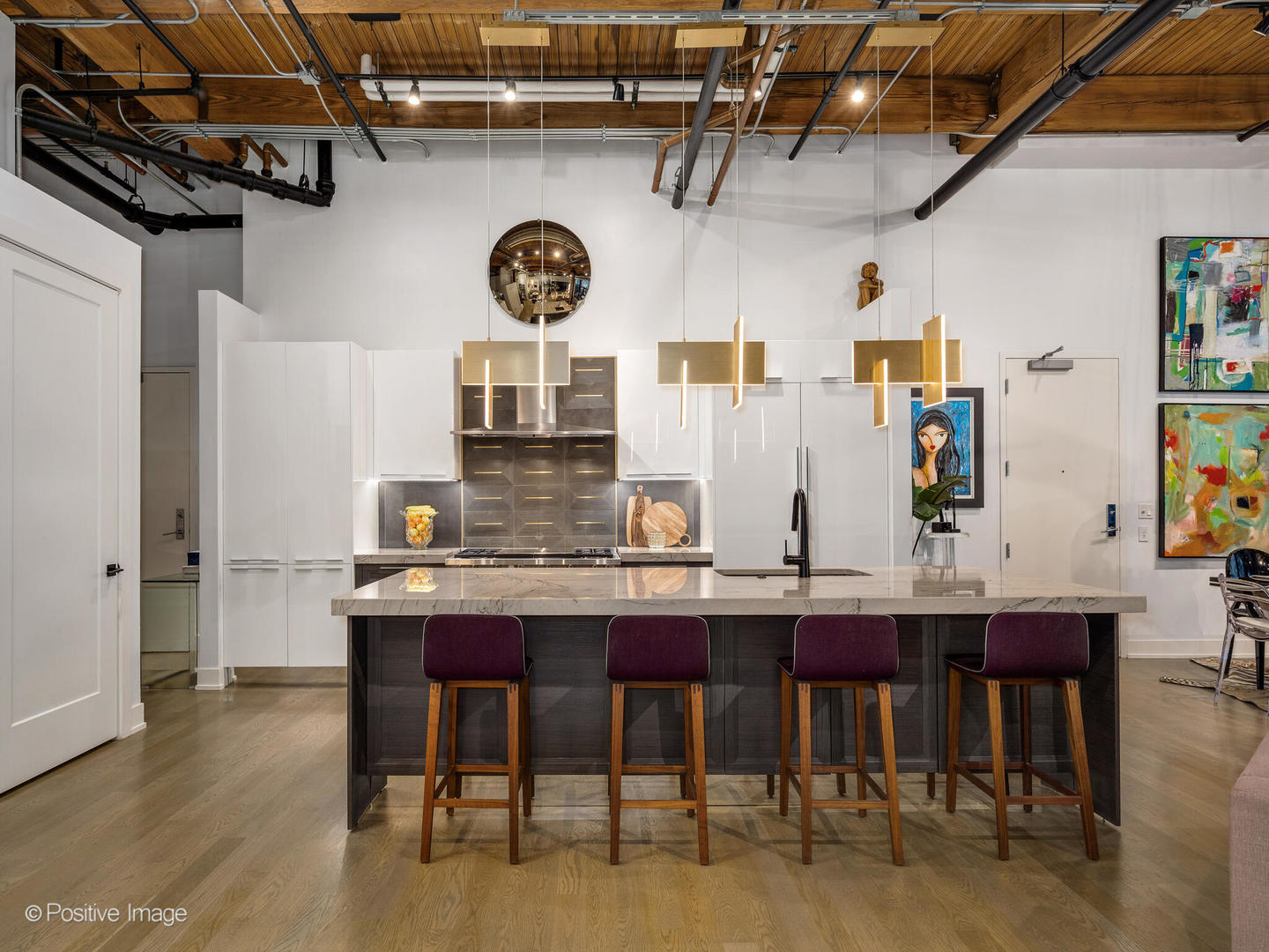 676 N Kingsbury Street Unit: 104