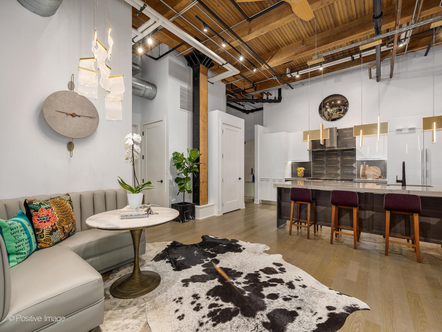 676 N Kingsbury Street Unit: 104