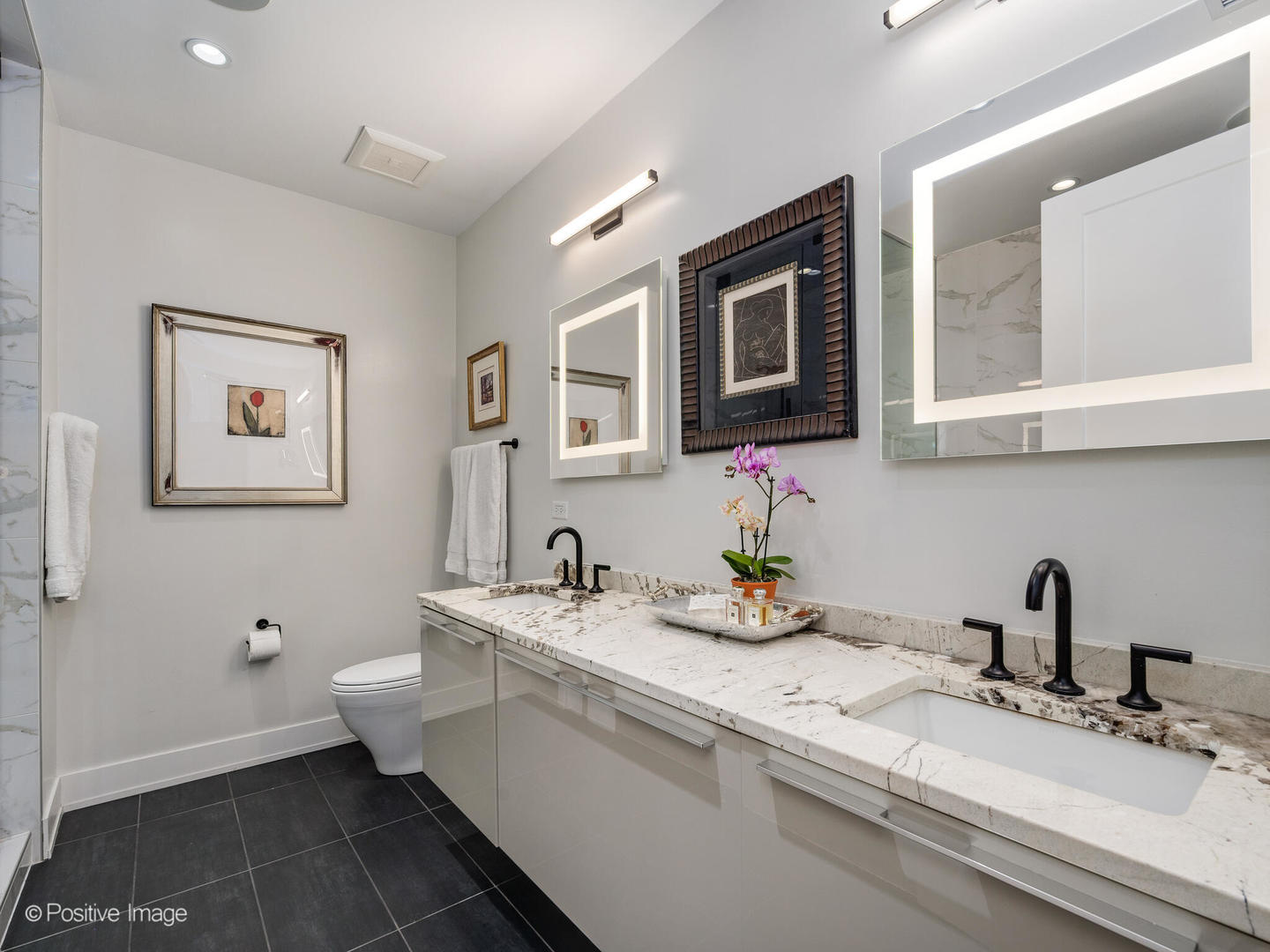 676 N Kingsbury Street Unit: 104