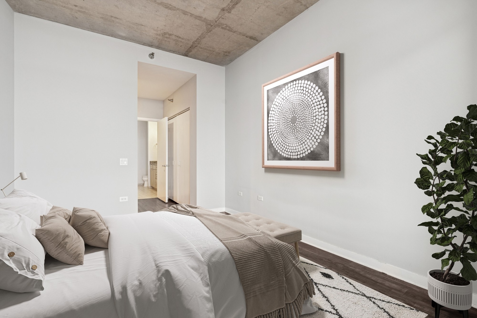 720 N Larrabee Street Unit: 1609