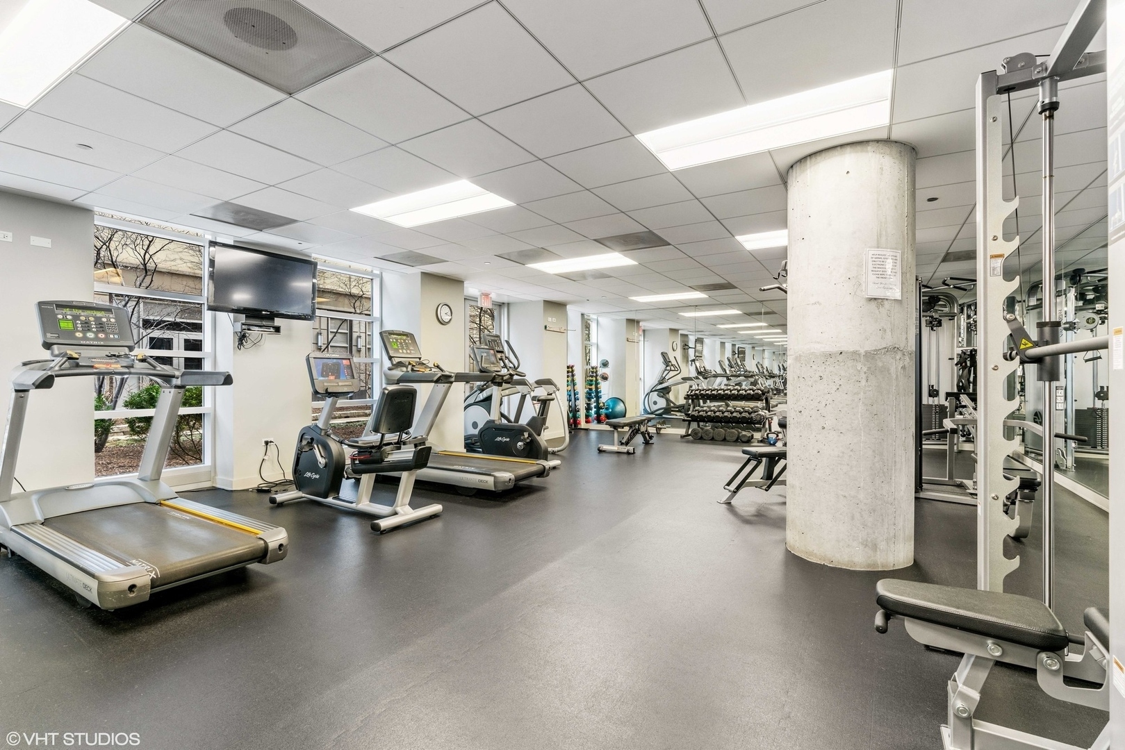 720 N Larrabee Street Unit: 1609