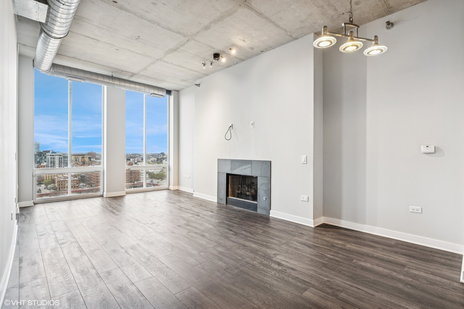 720 N Larrabee Street Unit: 1609