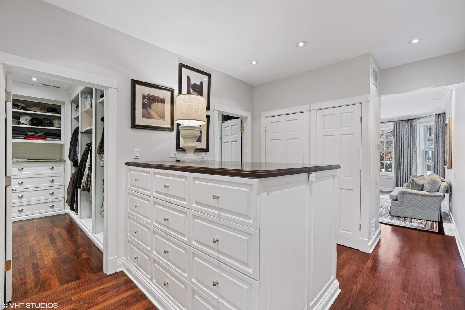 38 E Elm Street