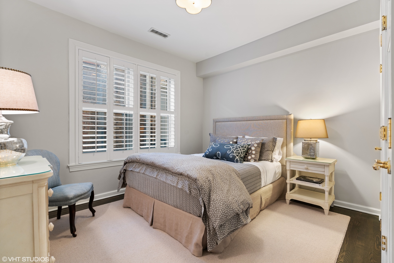 38 E Elm Street