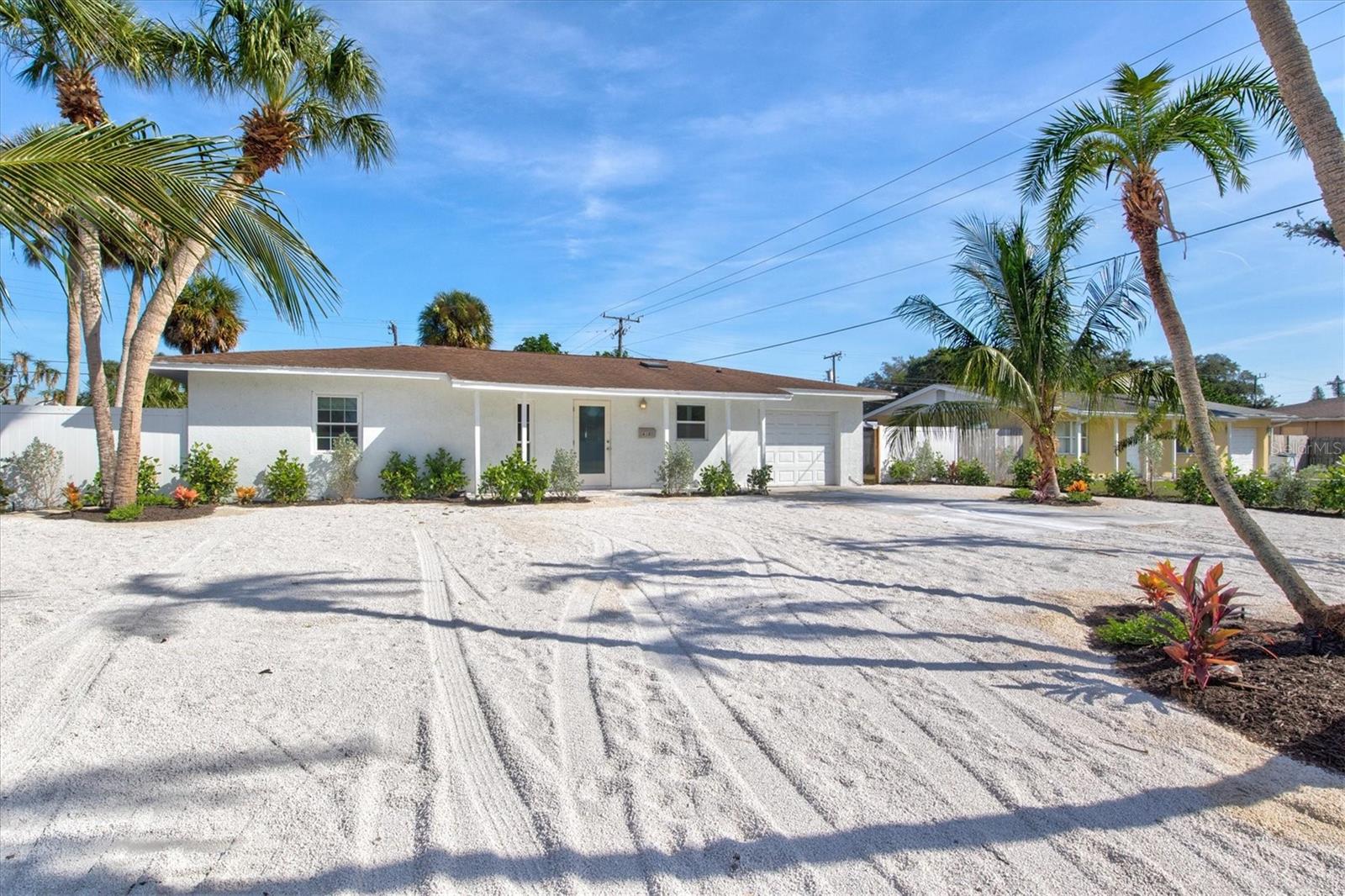 6103 DARTMOUTH DR