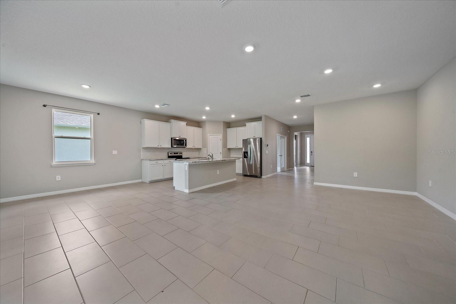 2168 MIDNIGHT PEARL DR
