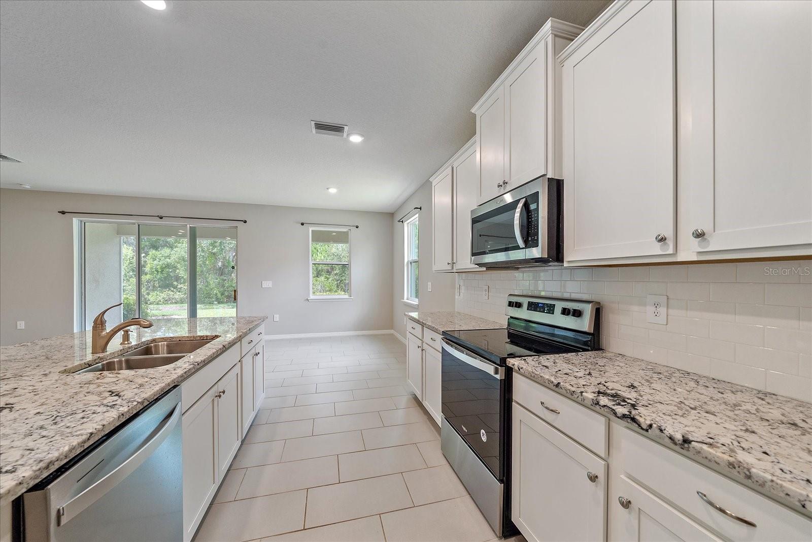 2168 MIDNIGHT PEARL DR