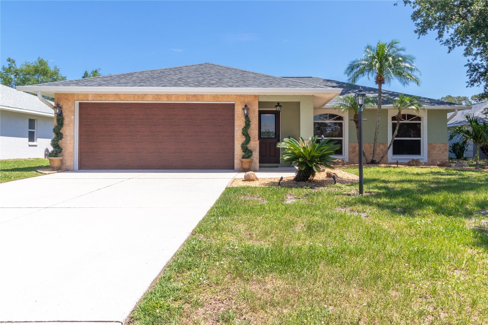 4758 BREEZY PINES BLVD