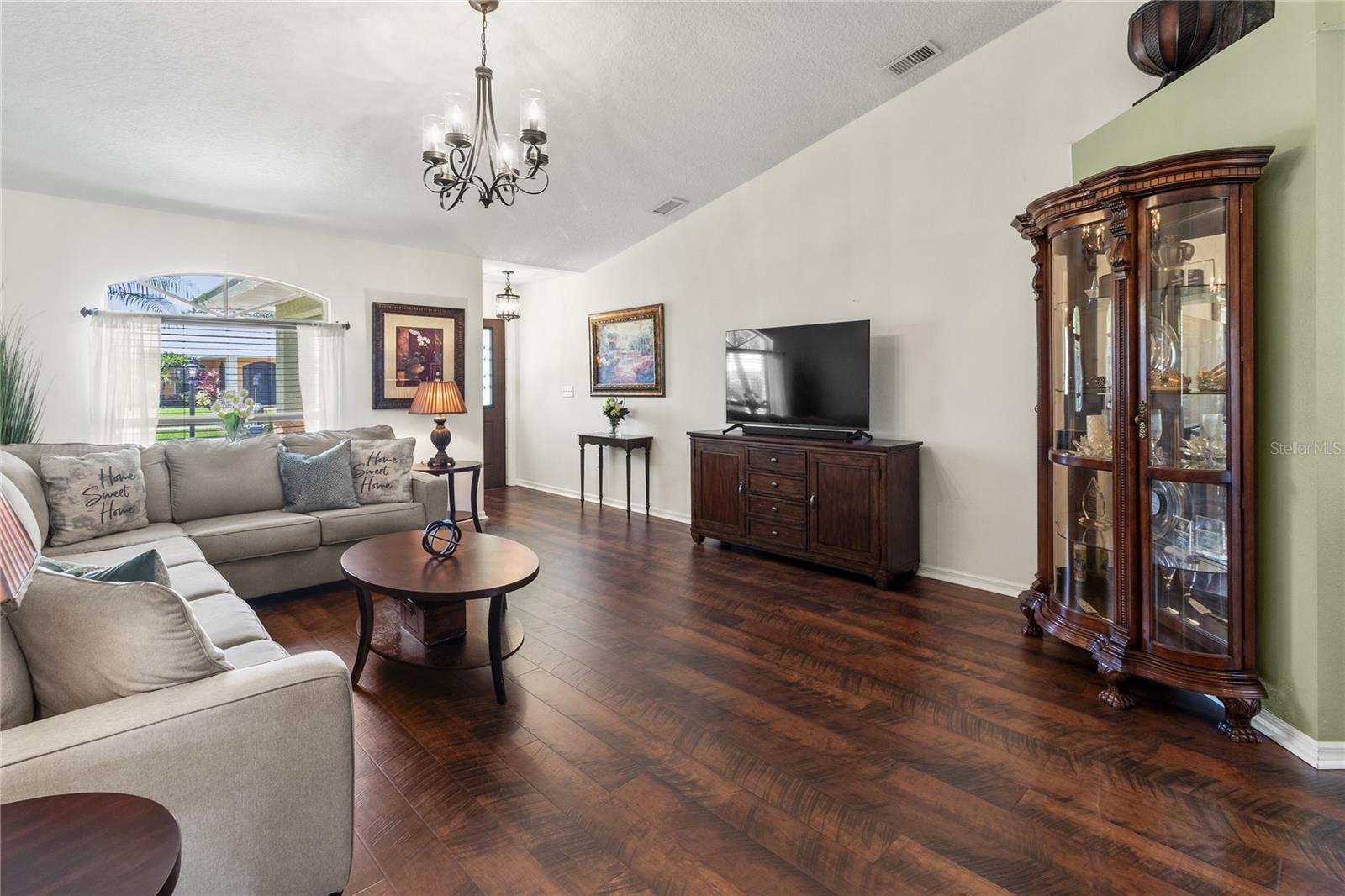4758 BREEZY PINES BLVD
