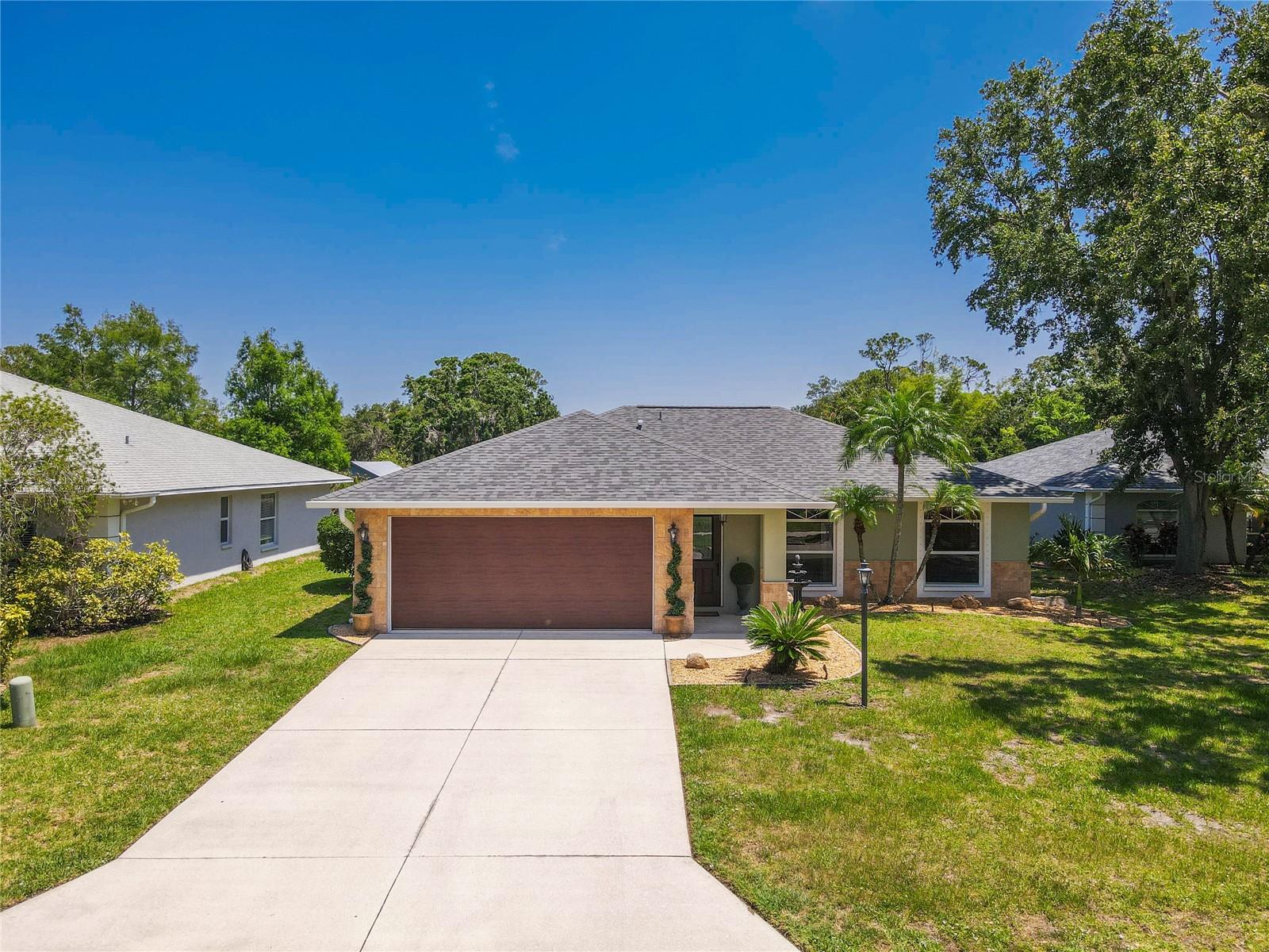 4758 BREEZY PINES BLVD