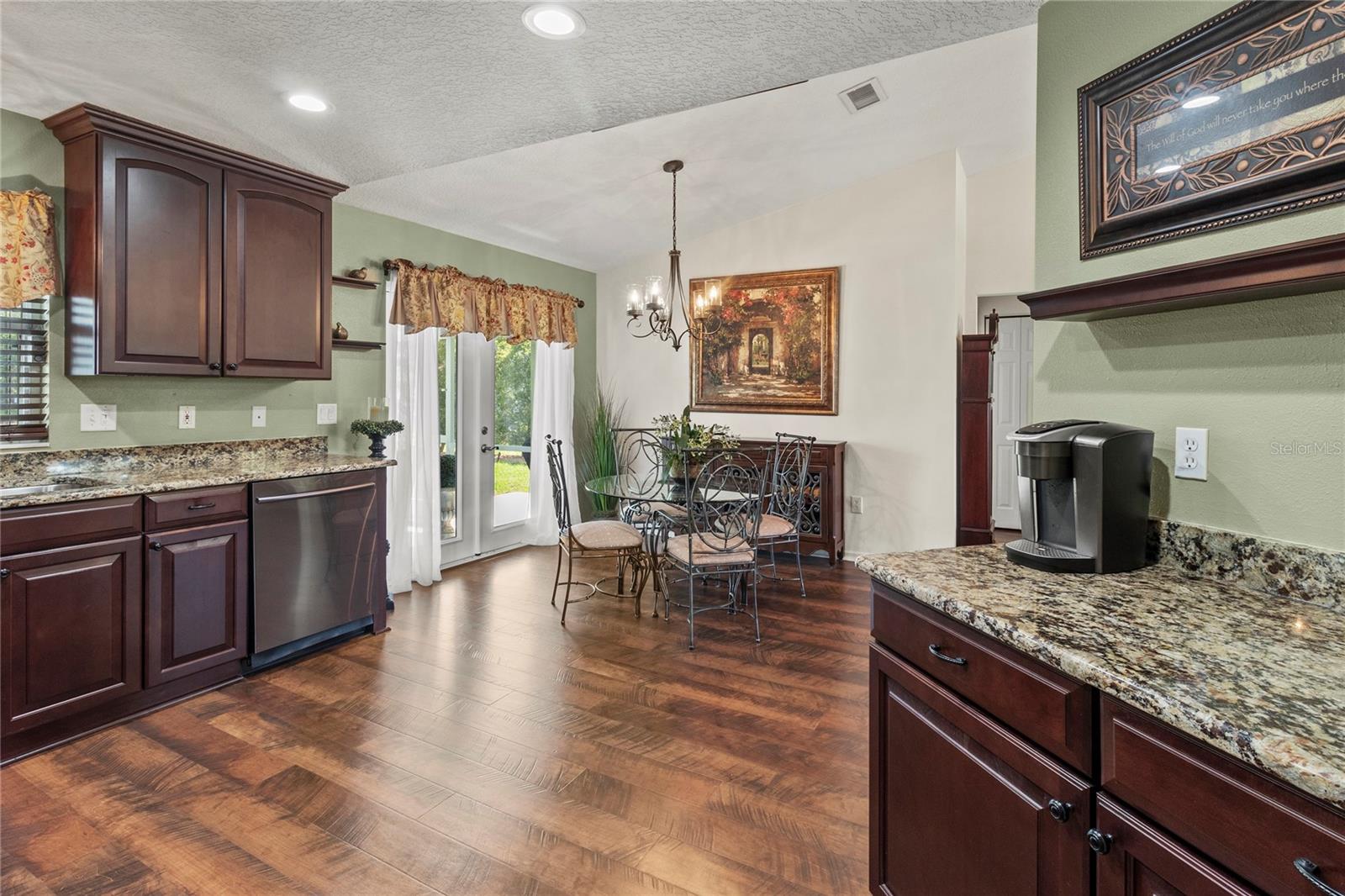 4758 BREEZY PINES BLVD