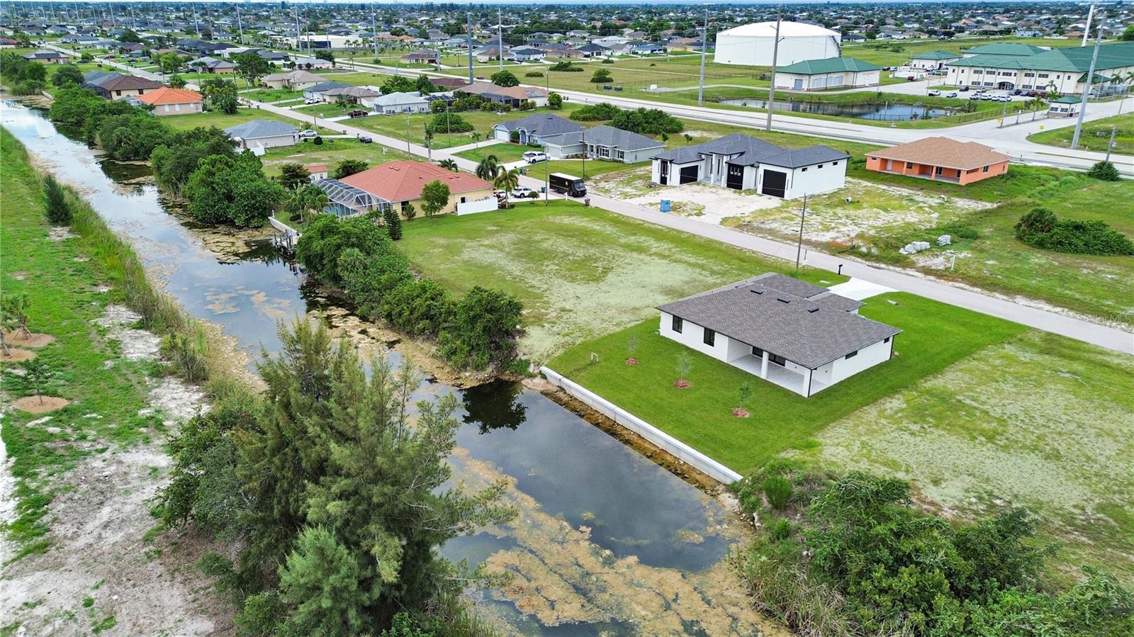 1239 NW 24TH TER