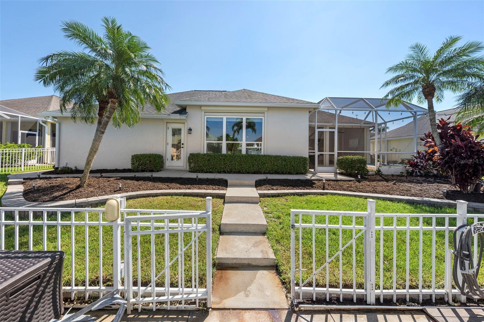 4739 COMPASS DR