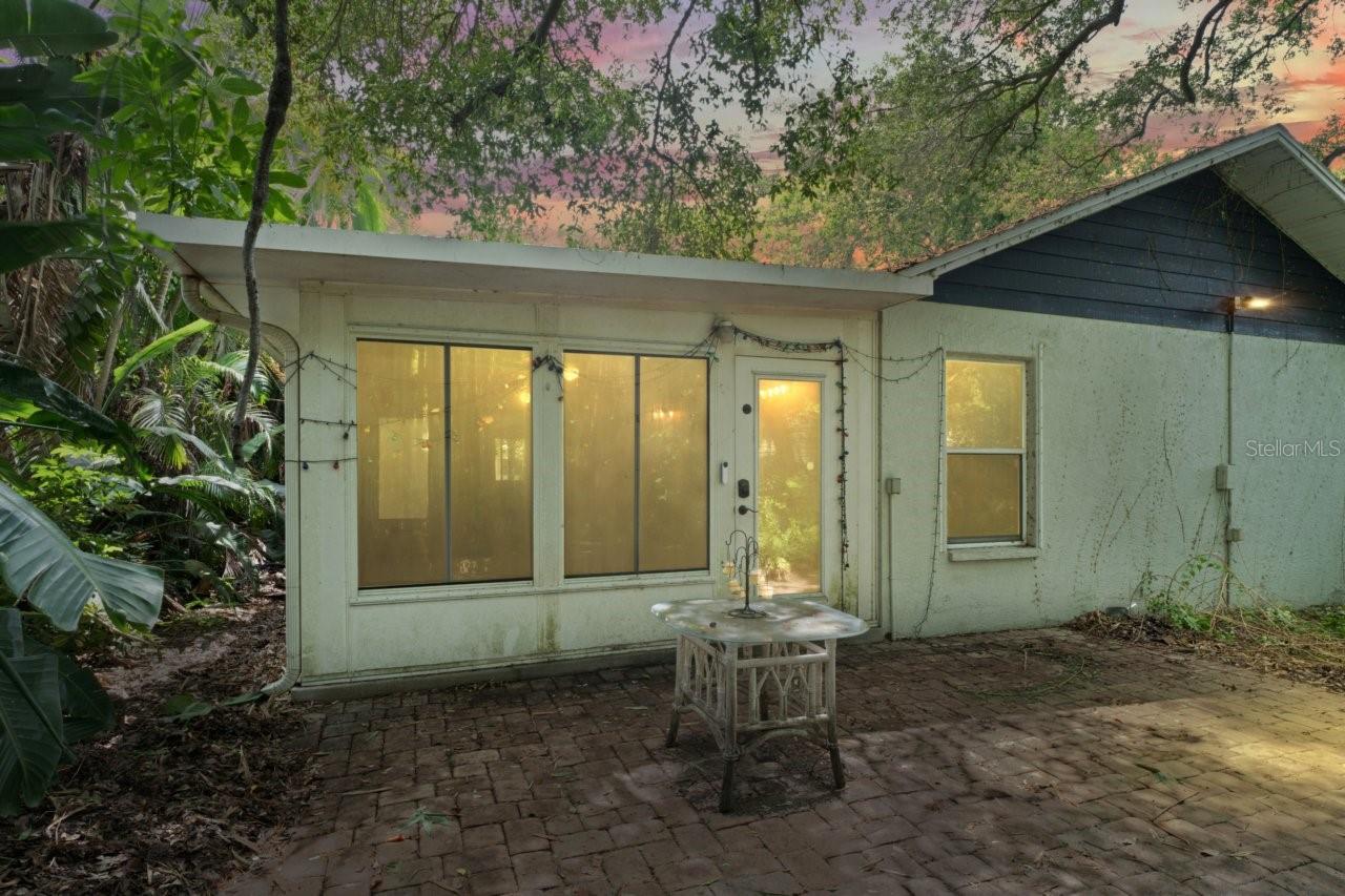 816 36TH ST W
