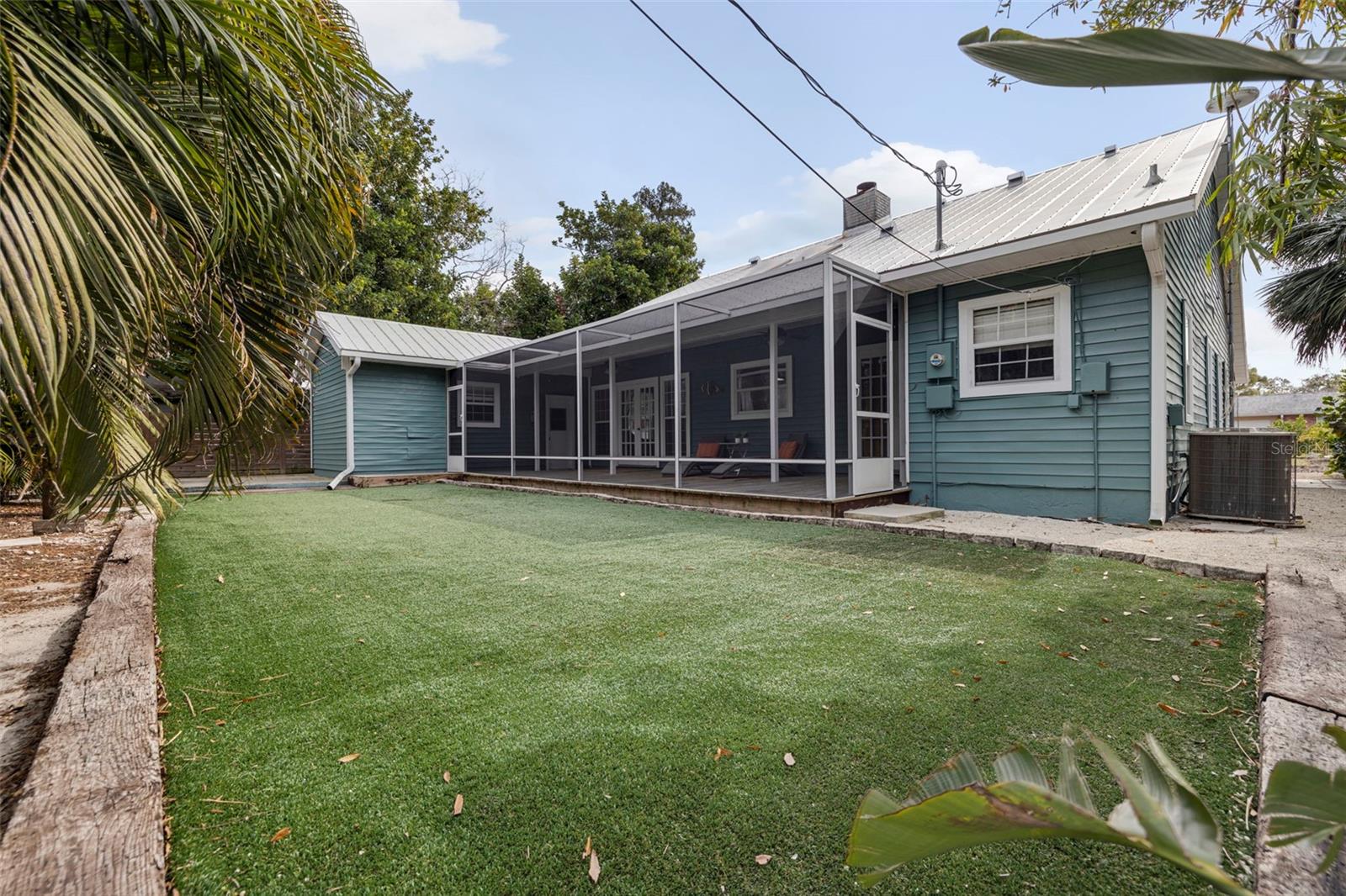 4008 15TH AVE W
