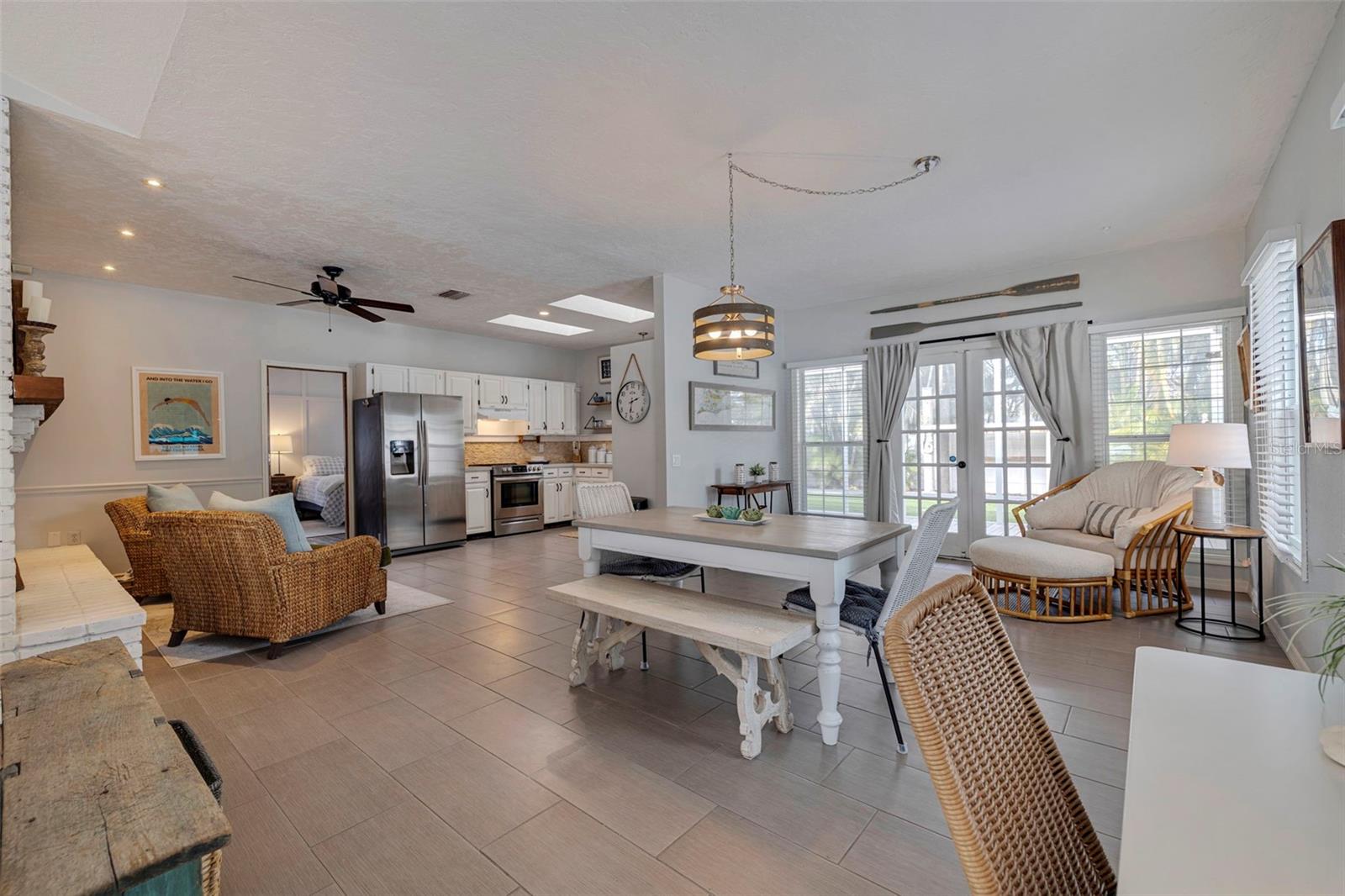 4008 15TH AVE W