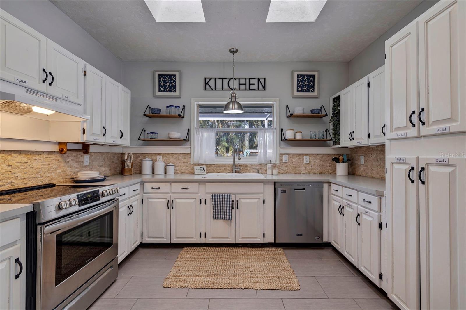 4008 15TH AVE W