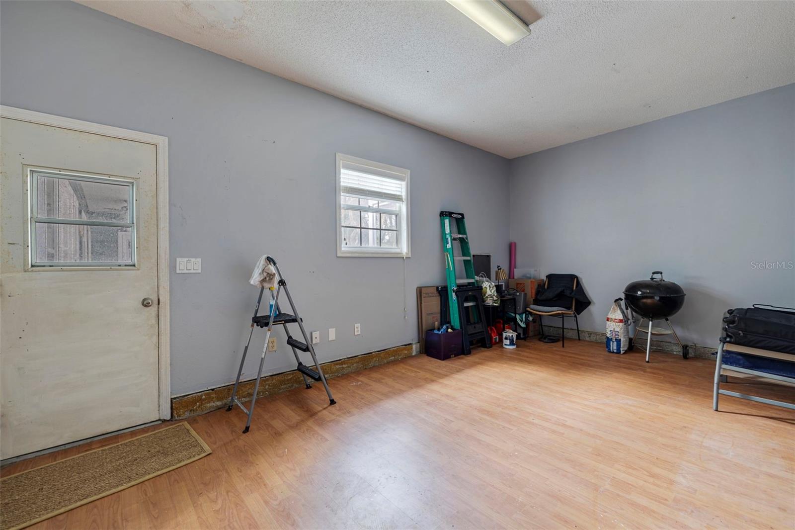 4008 15TH AVE W