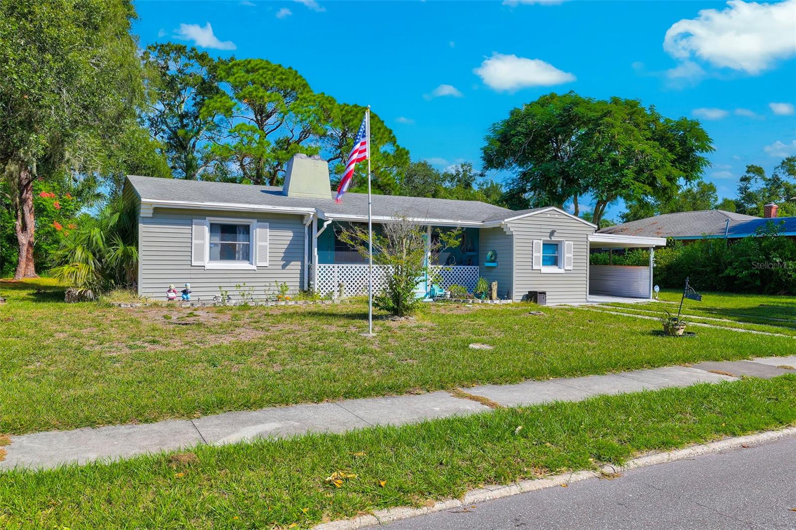 2506 15TH AVE W