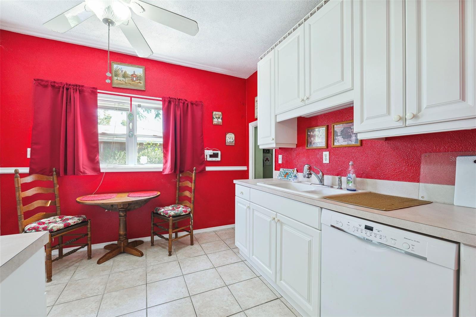2506 15TH AVE W