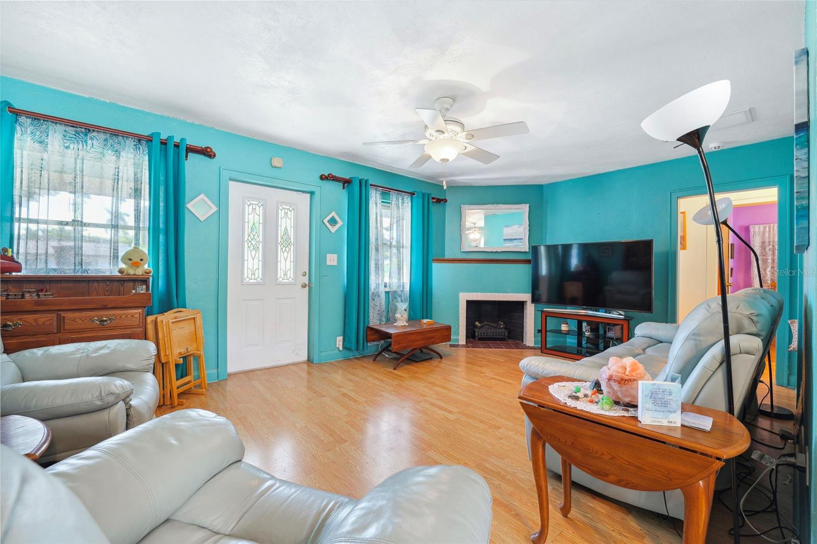 2506 15TH AVE W