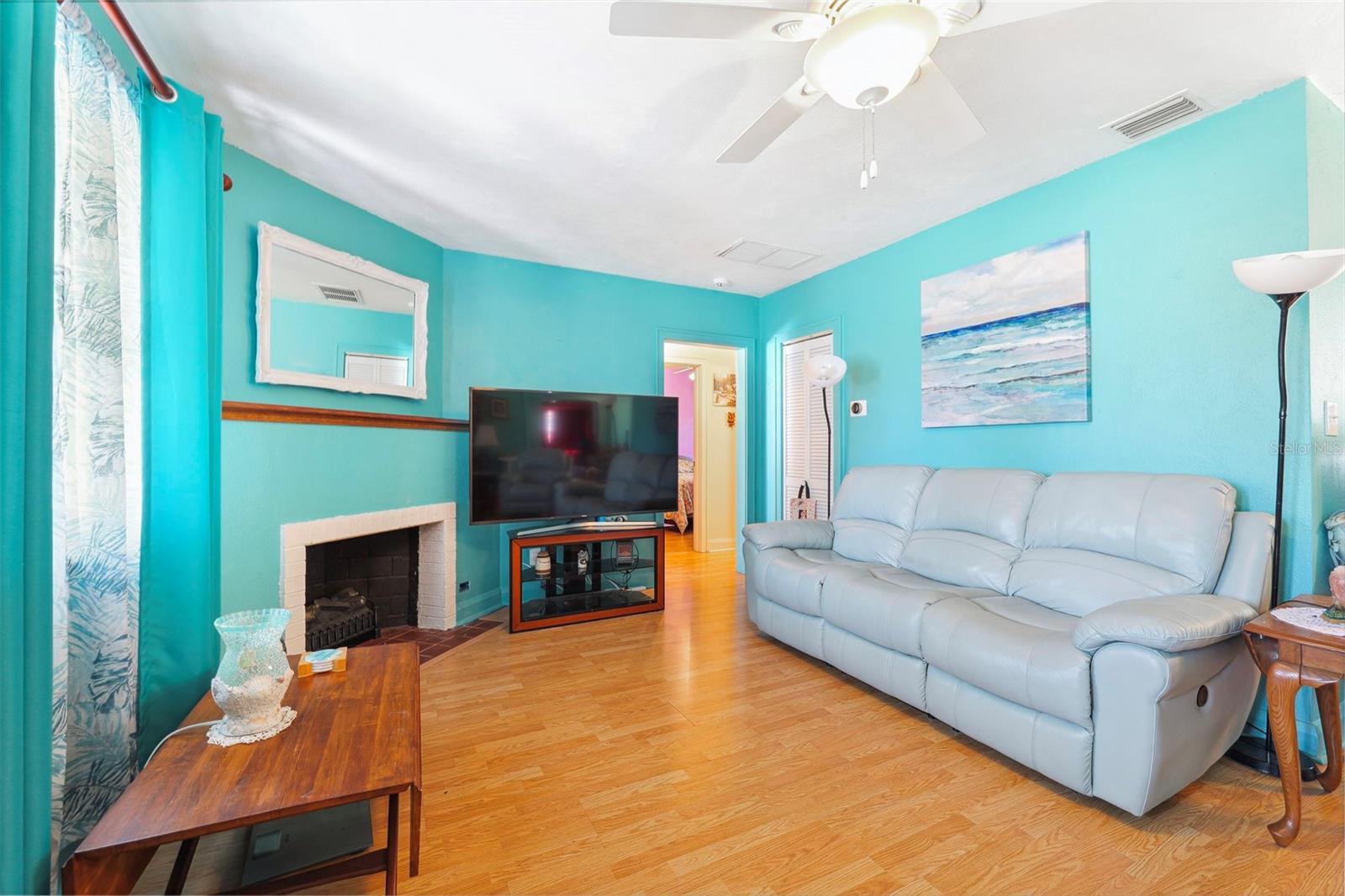 2506 15TH AVE W