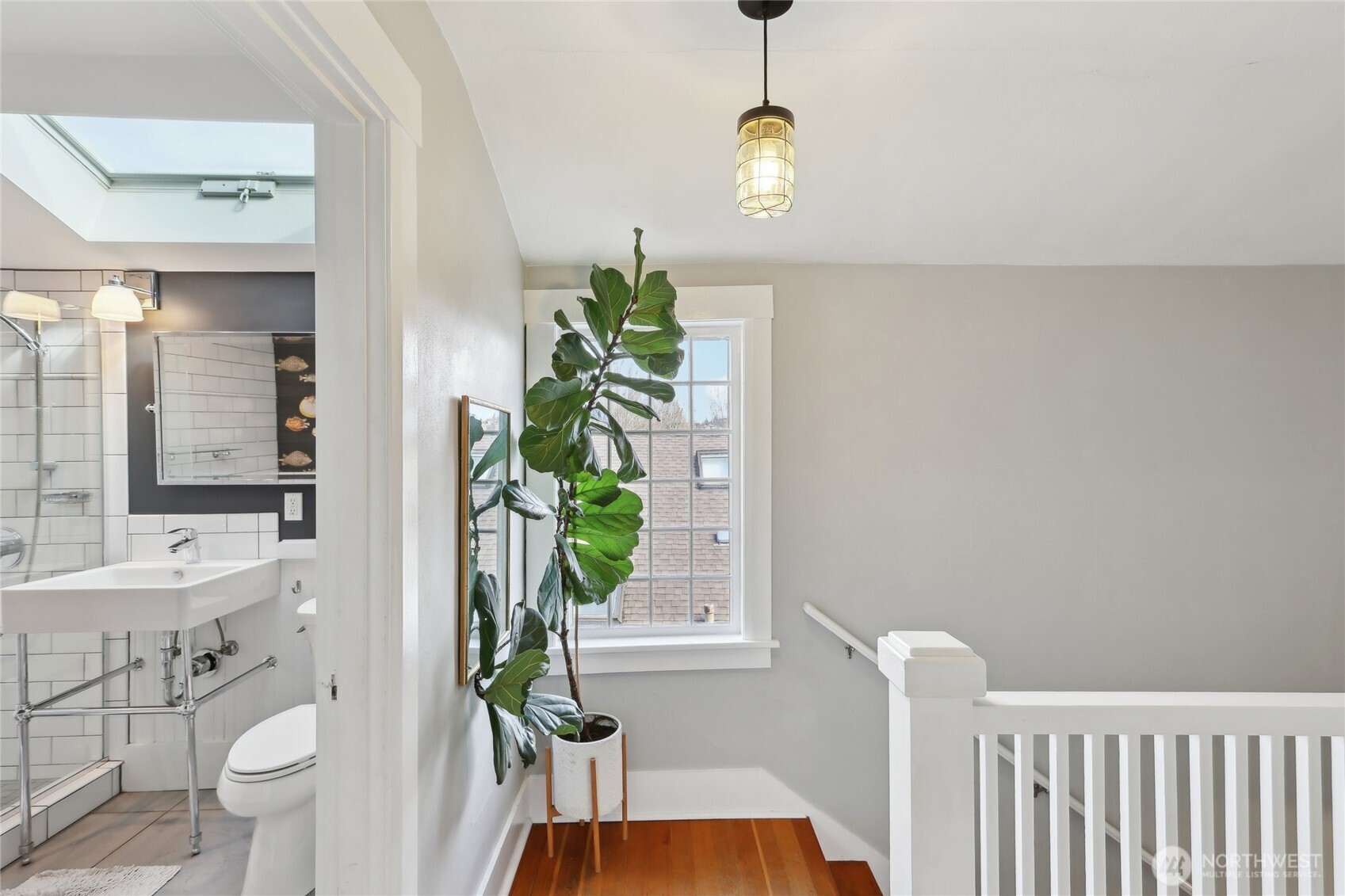3141 Broadway E