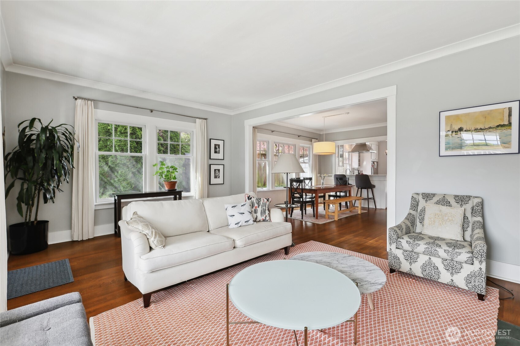 3141 Broadway E