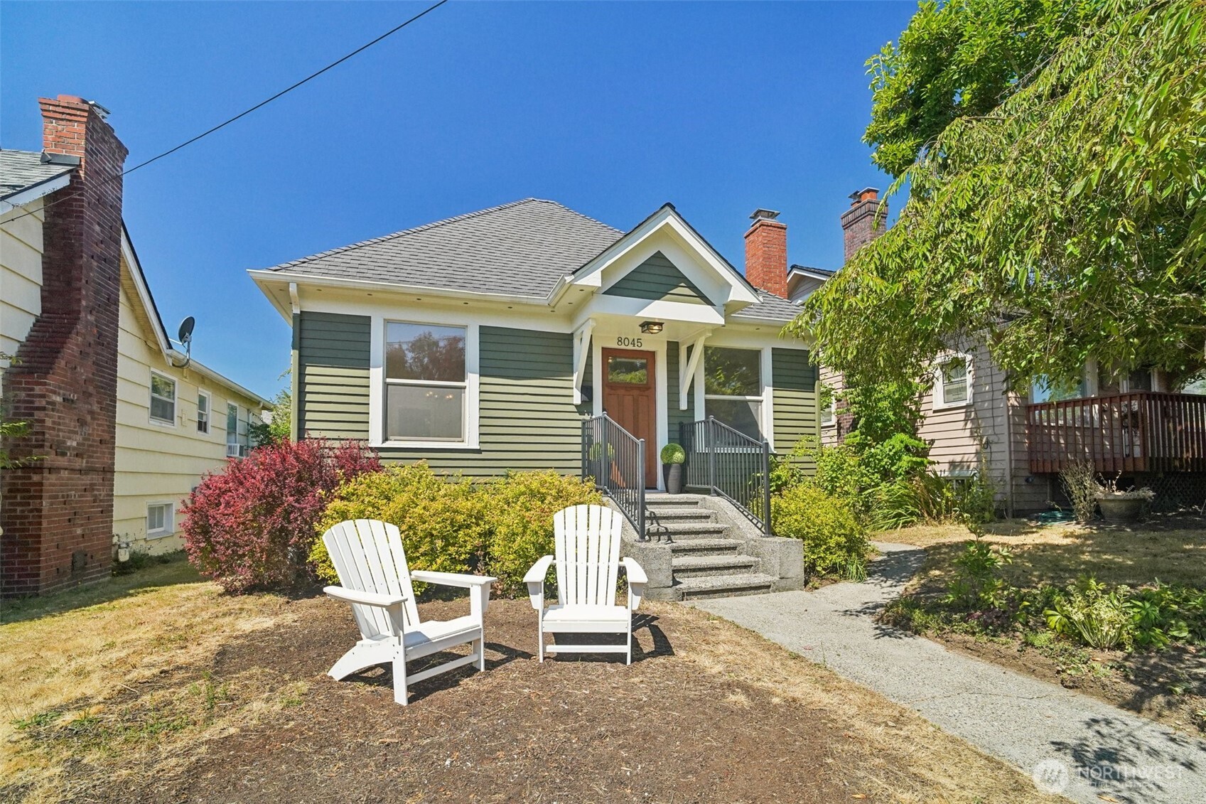 8045 14th Avenue NE