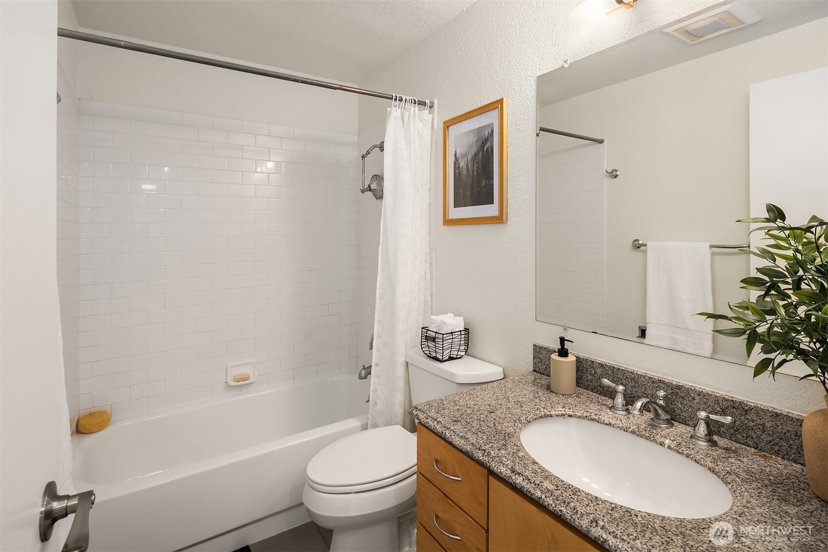 1751 NW 58th Street Unit: 4