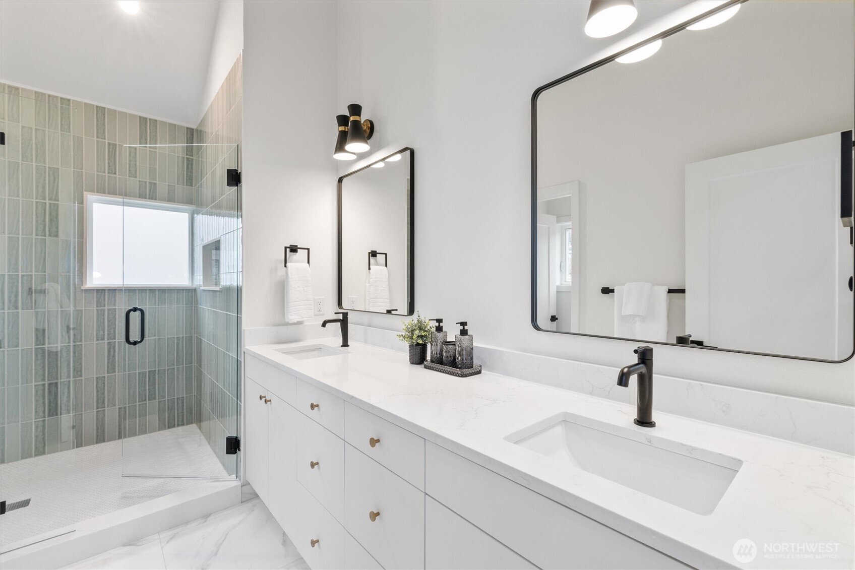 3436 33rd Avenue W Unit: 1