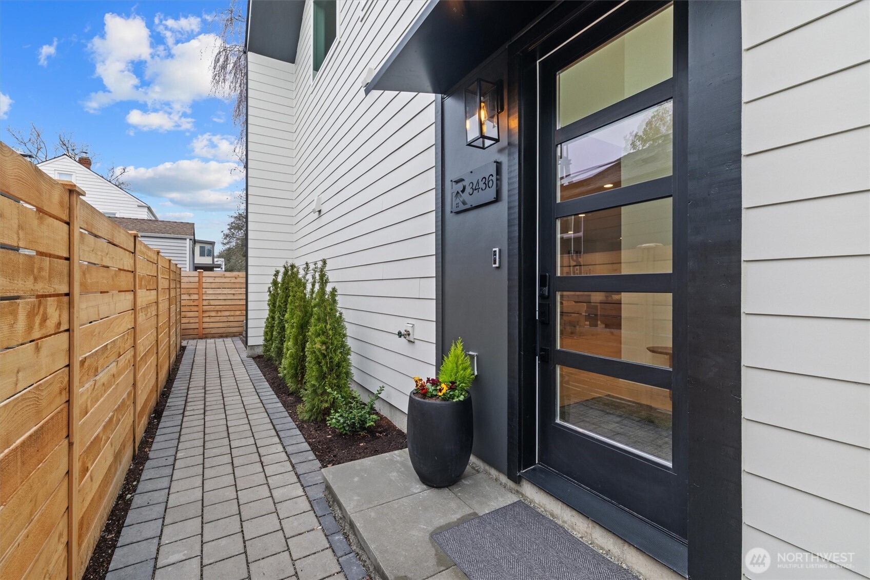 3436 33rd Avenue W Unit: 1