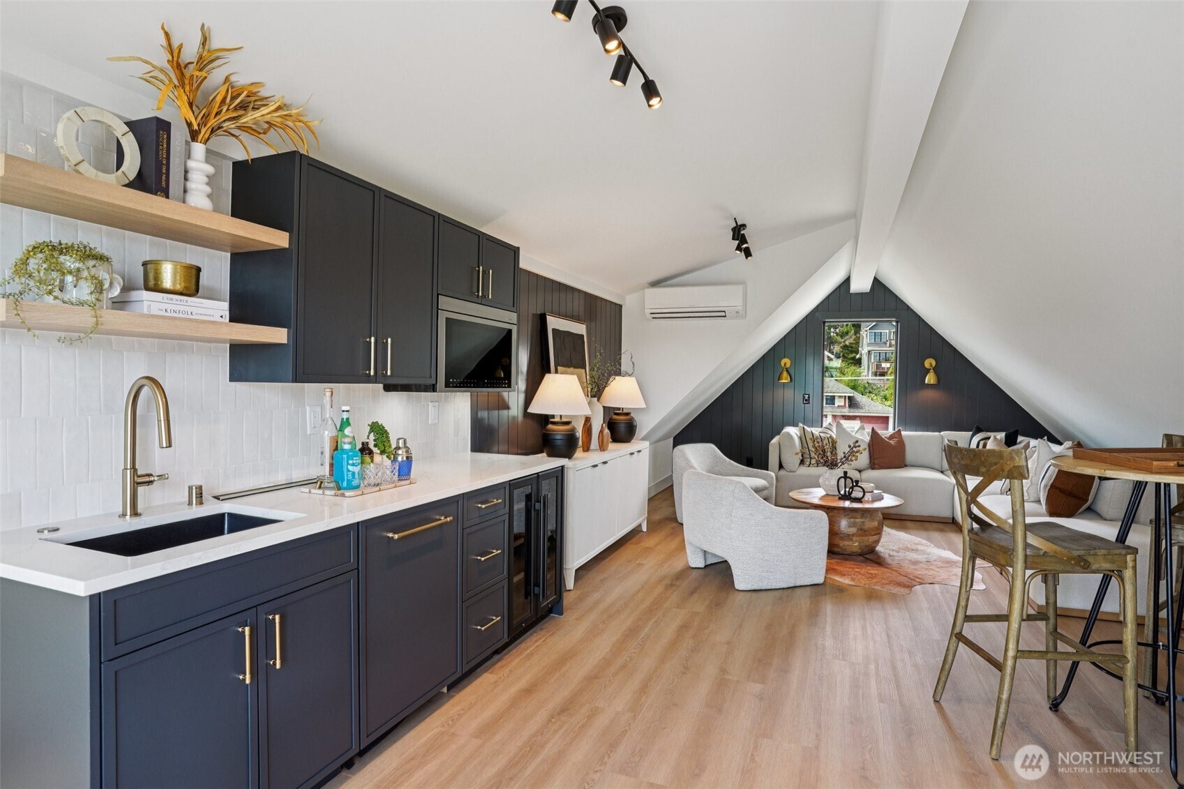 3714 Bagley Avenue N