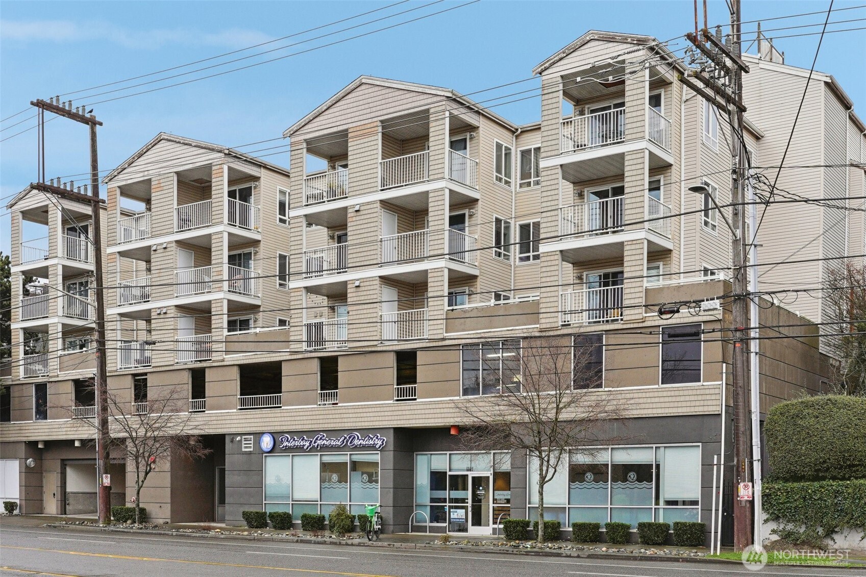 2530 15th Avenue W Unit: 603