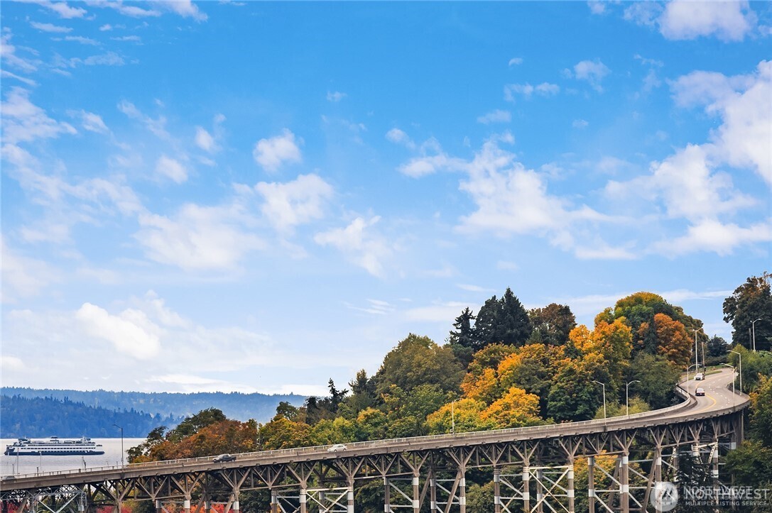 2530 15th Avenue W Unit: 603