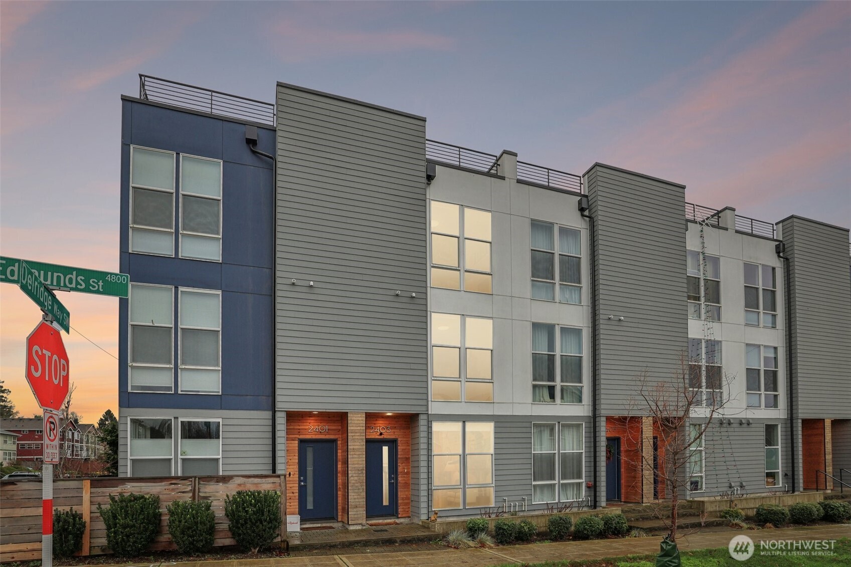 2403 SW Edmunds Street