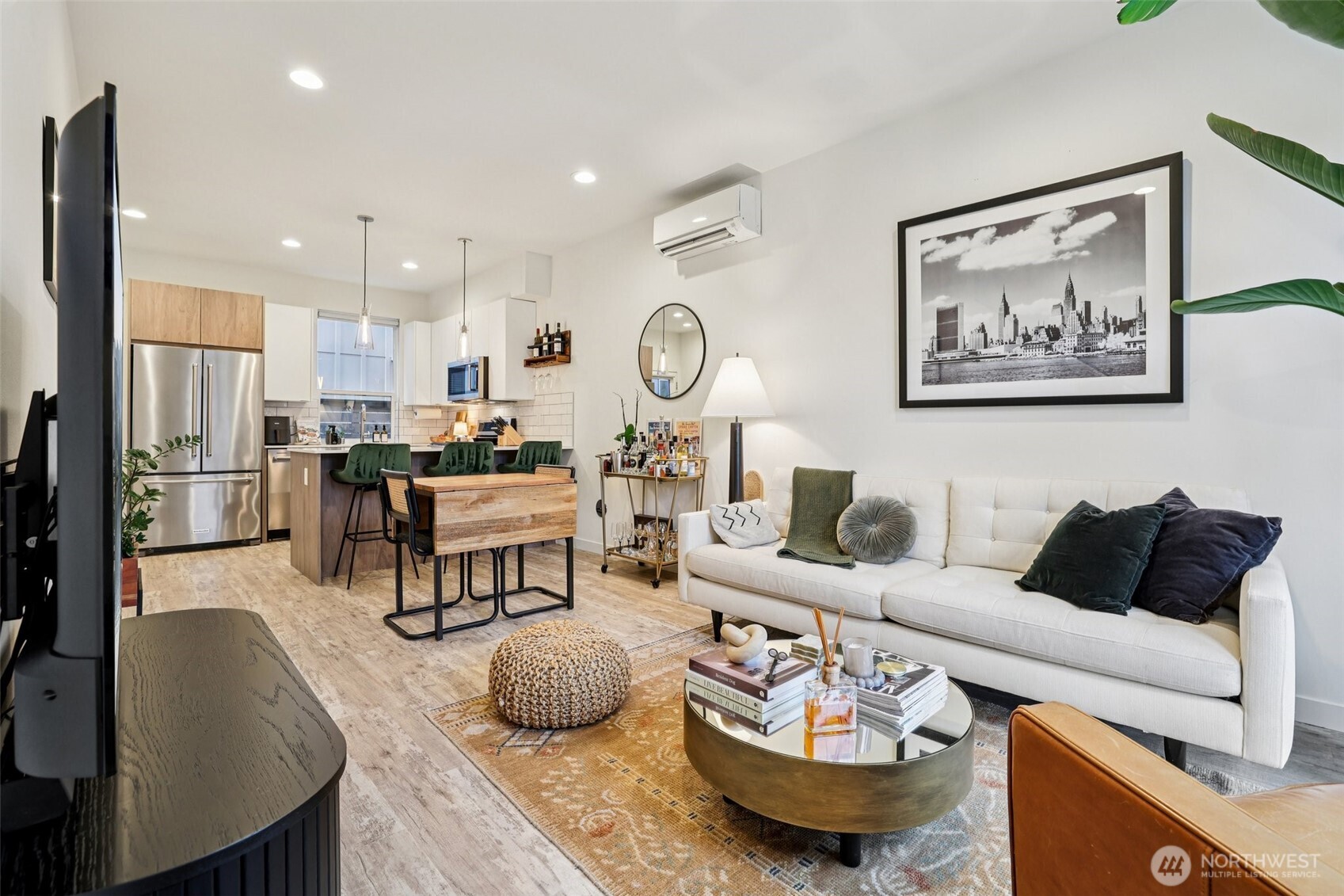 2403 SW Edmunds Street