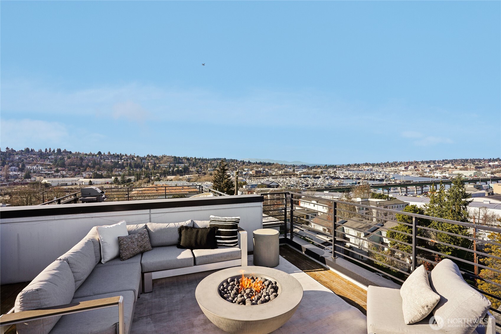 1230 W Emerson Street