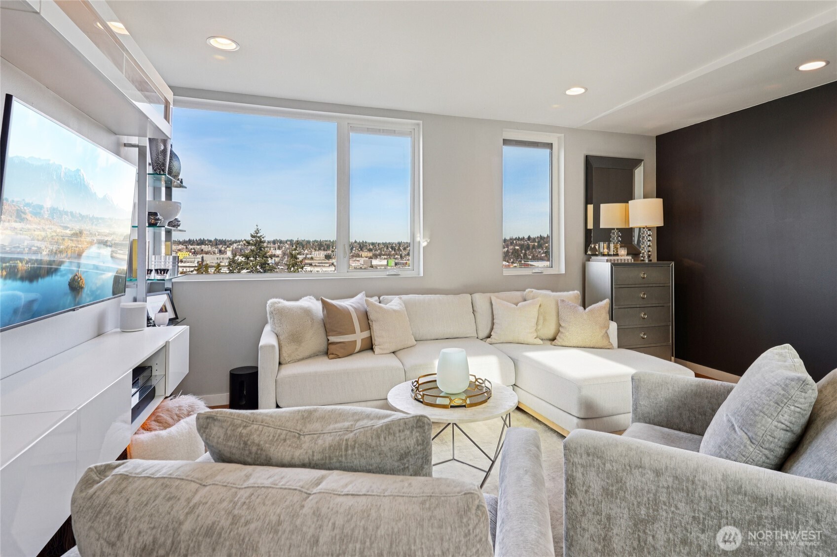 1230 W Emerson Street