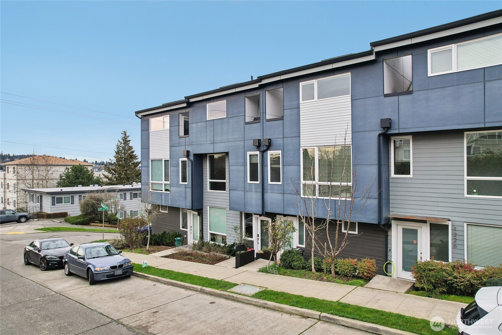 1230 W Emerson Street