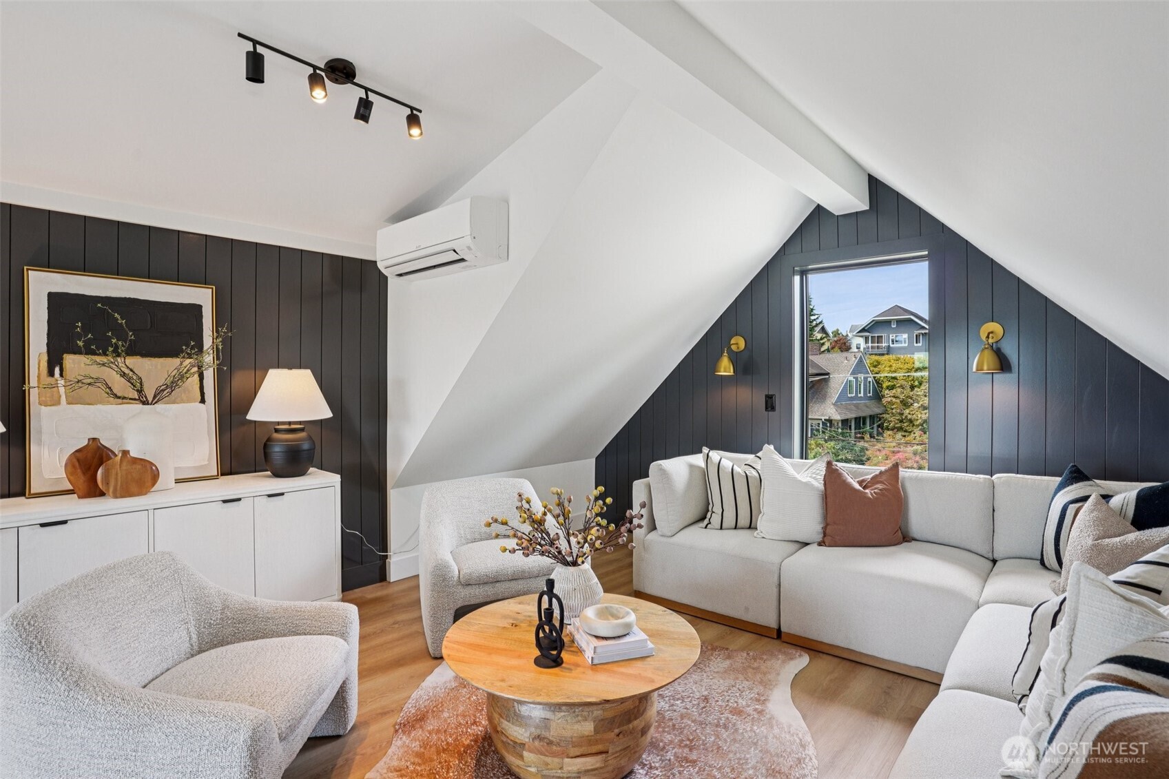 3714 Bagley Avenue N