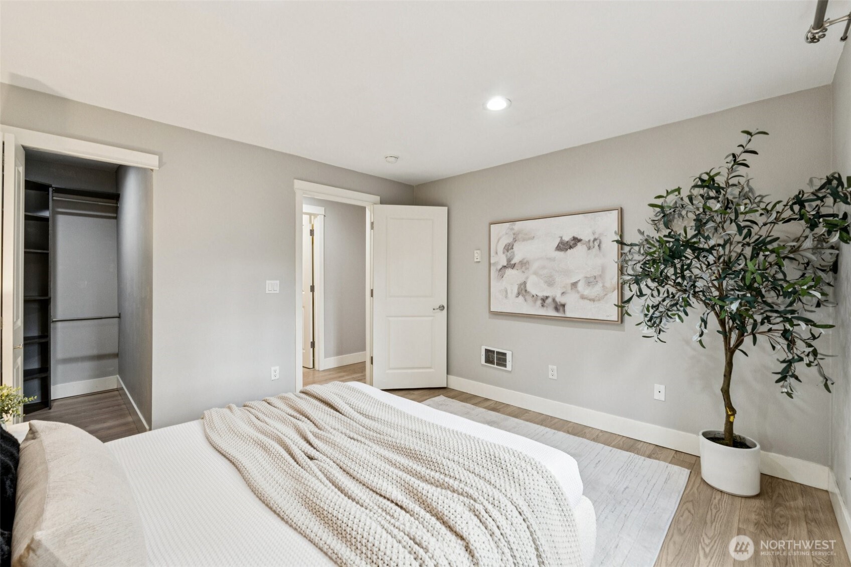 21305 48th Avenue W Unit: B110