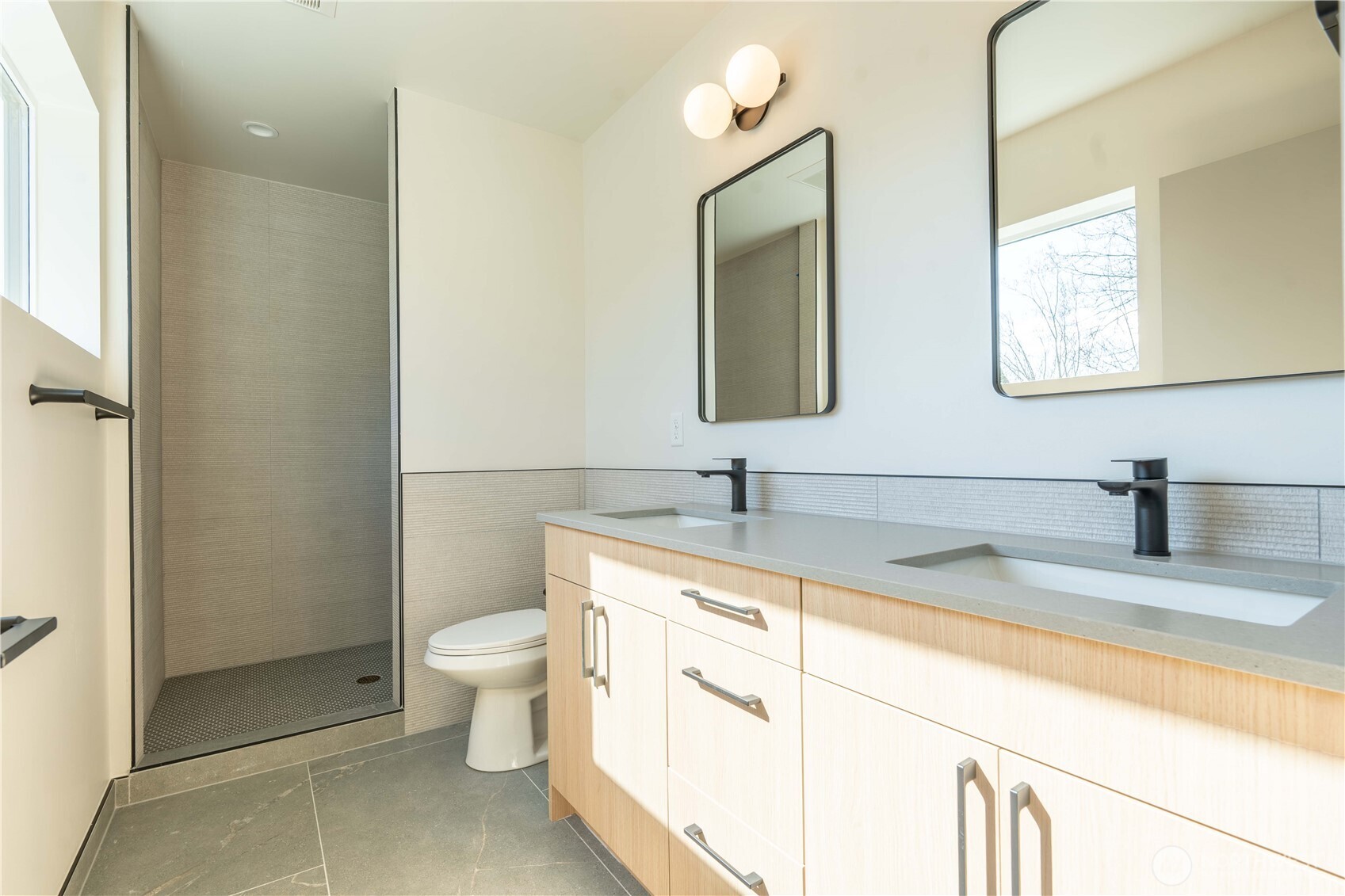 2626 58th Avenue SW Unit: B